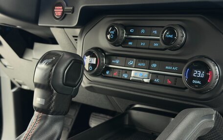 Ford Bronco, 2025 год, 15 690 000 рублей, 21 фотография