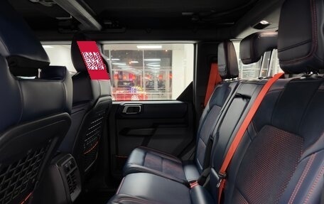 Ford Bronco, 2025 год, 15 690 000 рублей, 28 фотография