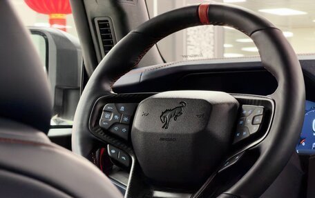 Ford Bronco, 2025 год, 15 690 000 рублей, 35 фотография