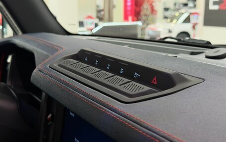 Ford Bronco, 2025 год, 15 690 000 рублей, 39 фотография