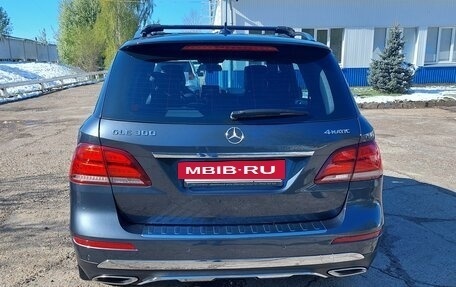 Mercedes-Benz GLE, 2015 год, 4 500 000 рублей, 4 фотография