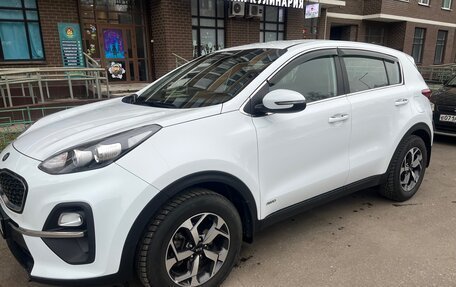 KIA Sportage IV рестайлинг, 2022 год, 3 200 000 рублей, 2 фотография