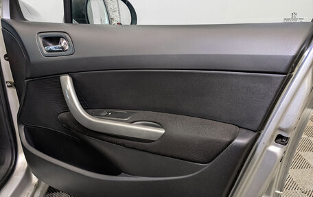 Peugeot 308 II, 2011 год, 795 000 рублей, 24 фотография