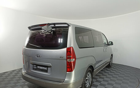 Hyundai Grand Starex Grand Starex I рестайлинг 2, 2018 год, 3 513 950 рублей, 9 фотография