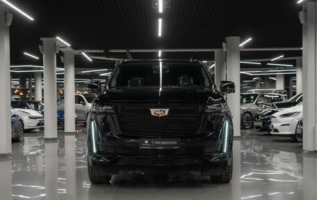 Cadillac Escalade V, 2021 год, 11 200 000 рублей, 3 фотография