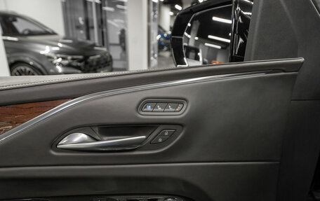 Cadillac Escalade V, 2021 год, 11 200 000 рублей, 29 фотография