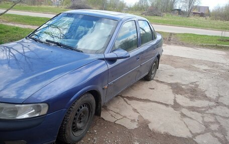 Opel Vectra B рестайлинг, 1997 год, 55 000 рублей, 3 фотография