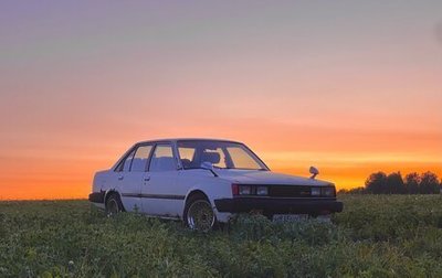 Toyota Carina, 1982 год, 350 000 рублей, 1 фотография