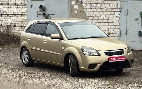 KIA Rio II, 2010 год, 610 000 рублей, 1 фотография