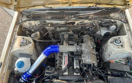 Toyota Carina, 1982 год, 350 000 рублей, 22 фотография