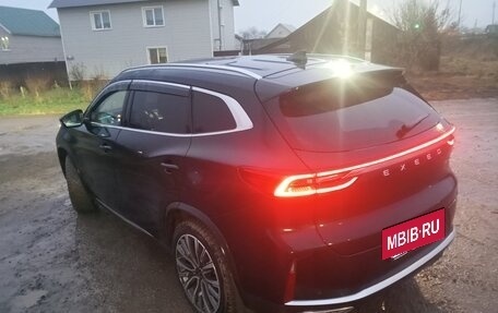 CheryExeed TXL, 2024 год, 1 890 000 рублей, 3 фотография