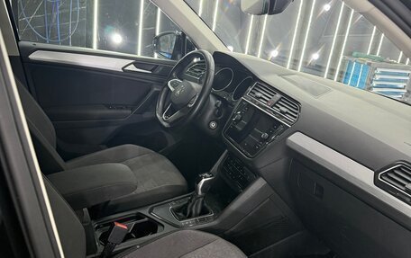 Volkswagen Tiguan II, 2021 год, 2 700 000 рублей, 7 фотография