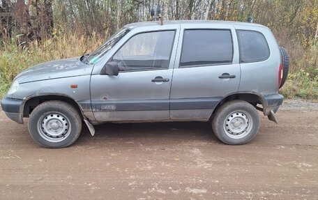 Chevrolet Niva I рестайлинг, 2006 год, 230 000 рублей, 2 фотография