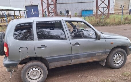 Chevrolet Niva I рестайлинг, 2006 год, 230 000 рублей, 4 фотография