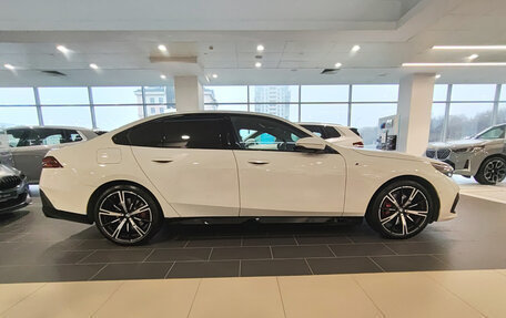 BMW 5 серия, 2024 год, 10 820 000 рублей, 5 фотография