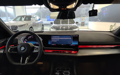 BMW 5 серия, 2024 год, 10 820 000 рублей, 17 фотография