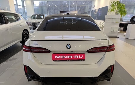 BMW 5 серия, 2024 год, 10 820 000 рублей, 7 фотография