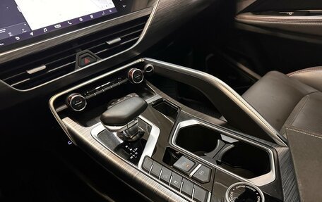 Geely Tugella FY11, 2023 год, 2 499 000 рублей, 14 фотография