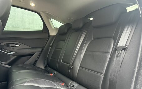 Jaguar E-Pace, 2018 год, 2 850 000 рублей, 13 фотография