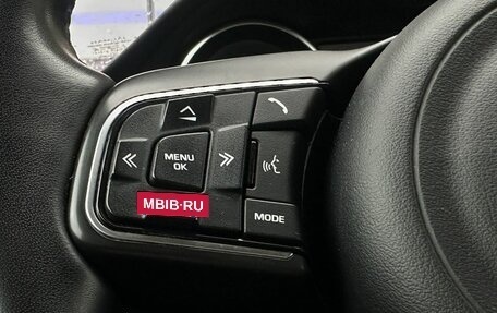 Jaguar E-Pace, 2018 год, 2 850 000 рублей, 17 фотография