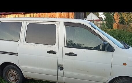 Toyota Town Ace III, 2002 год, 350 000 рублей, 4 фотография
