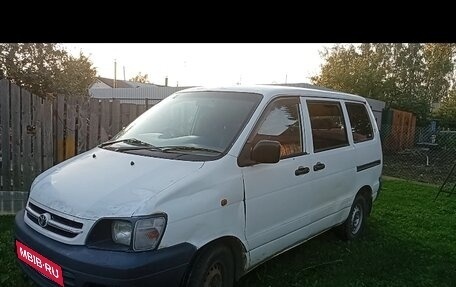 Toyota Town Ace III, 2002 год, 350 000 рублей, 3 фотография