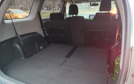 Toyota Wish II, 2010 год, 1 100 000 рублей, 10 фотография