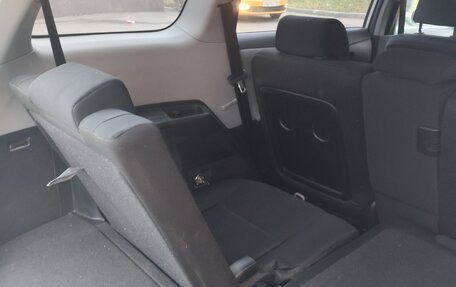 Toyota Wish II, 2010 год, 1 100 000 рублей, 7 фотография