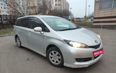 Toyota Wish II, 2010 год, 1 100 000 рублей, 2 фотография