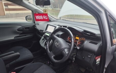 Toyota Wish II, 2010 год, 1 100 000 рублей, 4 фотография