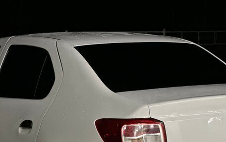 Renault Logan II, 2019 год, 800 000 рублей, 2 фотография