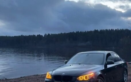 BMW 5 серия, 2003 год, 800 000 рублей, 1 фотография