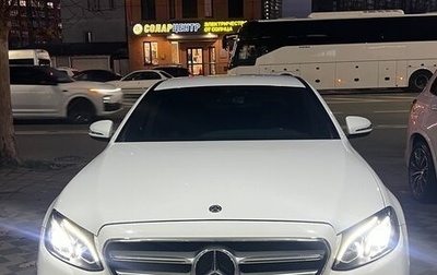 Mercedes-Benz E-Класс, 2018 год, 3 630 000 рублей, 1 фотография