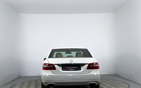 Mercedes-Benz E-Класс, 2012 год, 1 378 000 рублей, 6 фотография