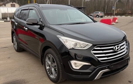 Hyundai Santa Fe III рестайлинг, 2015 год, 2 500 000 рублей, 2 фотография