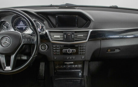 Mercedes-Benz E-Класс, 2012 год, 1 378 000 рублей, 14 фотография