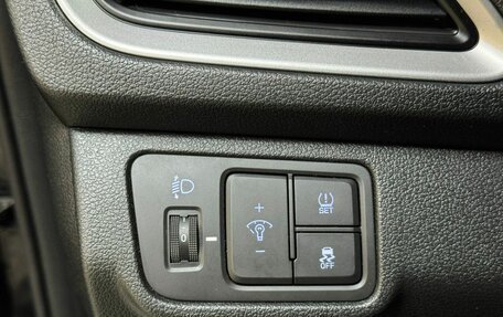 Hyundai Solaris II рестайлинг, 2018 год, 1 612 000 рублей, 11 фотография