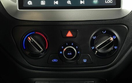 Hyundai Solaris II рестайлинг, 2018 год, 1 612 000 рублей, 20 фотография