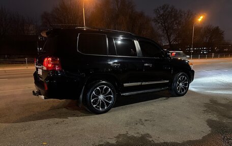 Toyota Land Cruiser 200, 2012 год, 2 980 000 рублей, 7 фотография