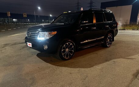 Toyota Land Cruiser 200, 2012 год, 2 980 000 рублей, 2 фотография