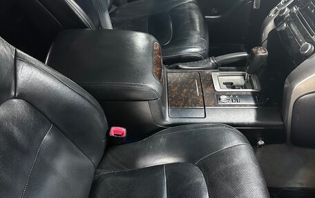 Toyota Land Cruiser 200, 2012 год, 2 980 000 рублей, 16 фотография