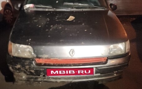 Renault Clio III, 1992 год, 95 000 рублей, 1 фотография