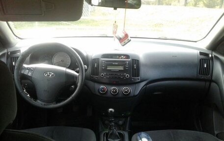 Hyundai Elantra IV, 2006 год, 200 000 рублей, 3 фотография