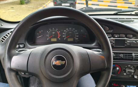 Chevrolet Niva I рестайлинг, 2016 год, 730 000 рублей, 9 фотография