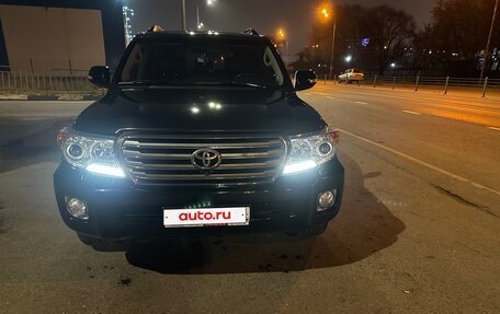 Toyota Land Cruiser 200, 2012 год, 2 980 000 рублей, 10 фотография