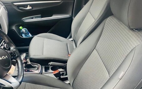 KIA Rio IV, 2022 год, 1 950 000 рублей, 3 фотография