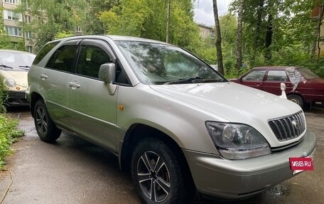 Toyota Harrier, 1999 год, 577 000 рублей, 3 фотография