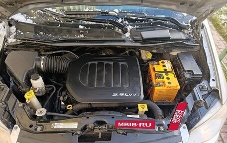 Chrysler Town & Country V рестайлинг, 2012 год, 1 500 000 рублей, 9 фотография