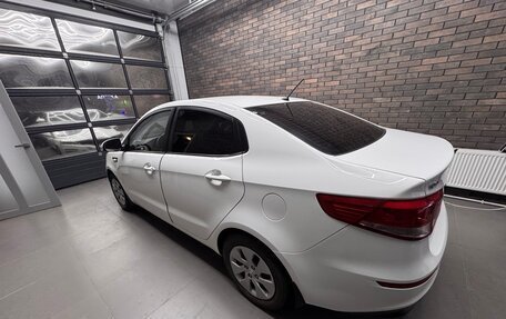 KIA Rio III рестайлинг, 2015 год, 1 199 999 рублей, 2 фотография