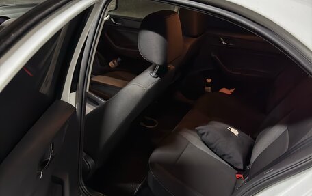 Skoda Rapid I, 2014 год, 1 300 000 рублей, 7 фотография